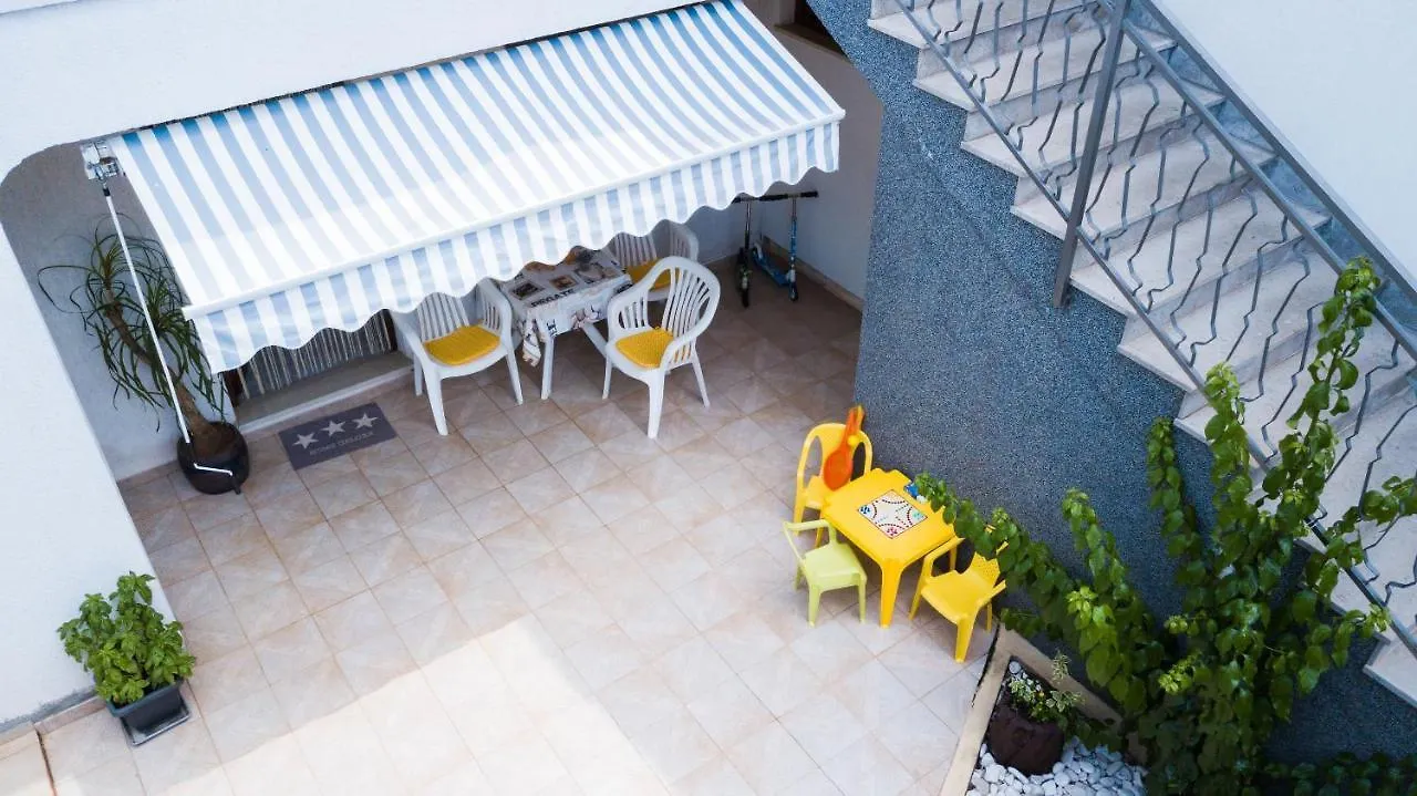 House Bruno Villa Pula 0*,  Croatia